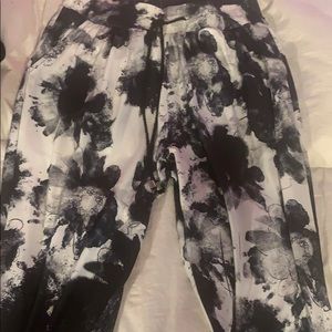 Venus Dress joggers